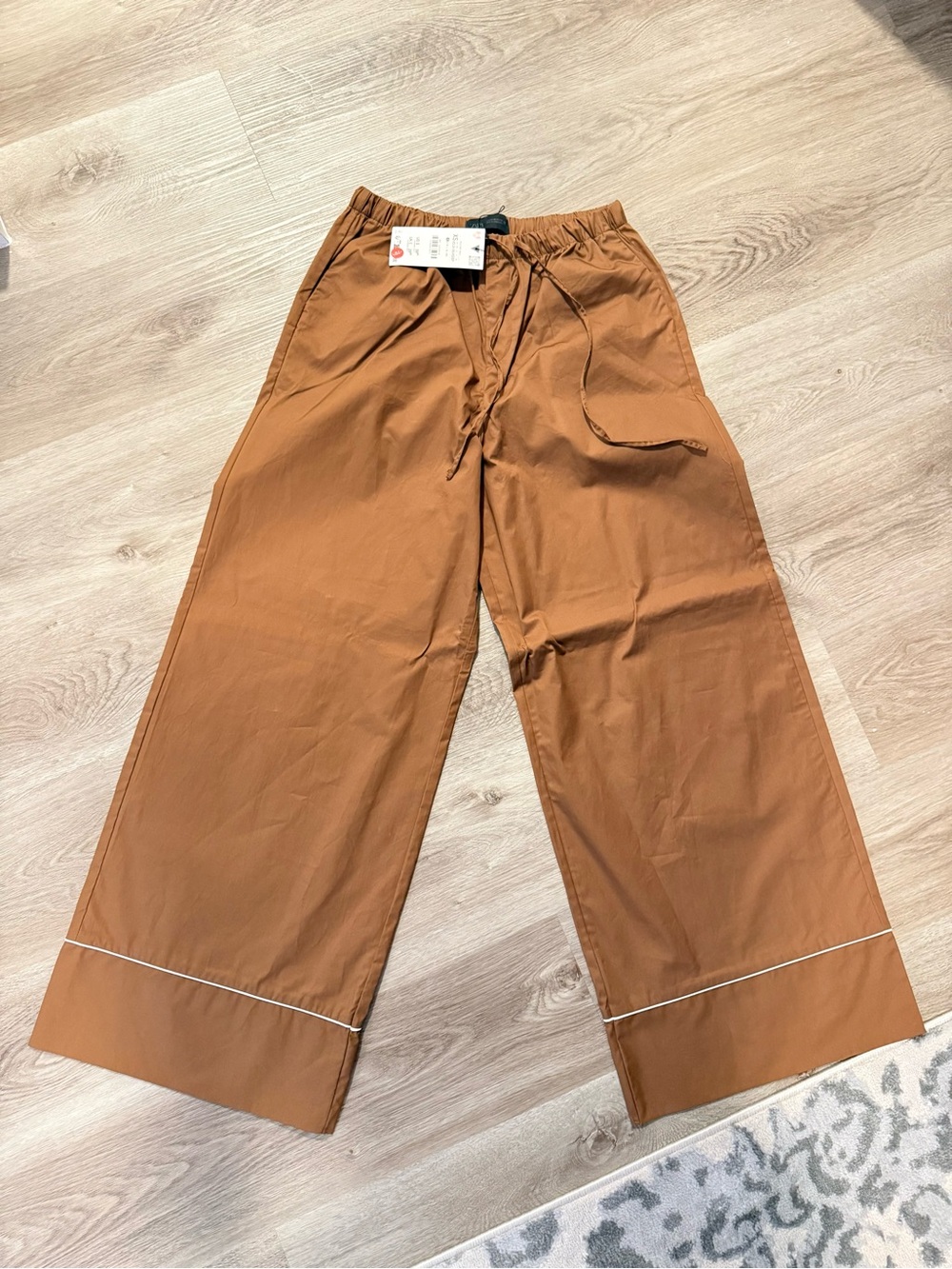 Zara Women's Wide-Leg Chinos in Rust Brown
